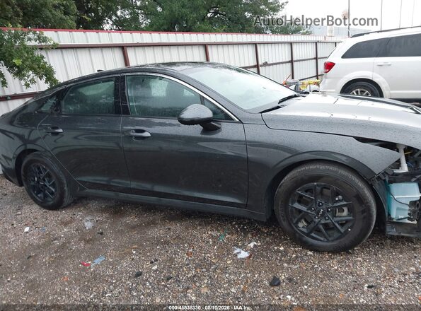 KNAG24J71T5454872 2026 KIA K5 Gray Vista interior de 360 grados