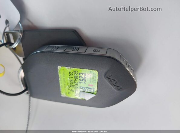 KNAG24J79T5457633 2026 KIA K5 Белый Вид панели приборов
