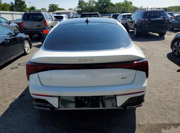 KNAG44J84S5341001 2025 KIA K5 White Rear view