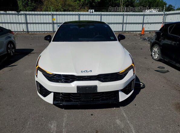 KNAG44J84S5341001 2025 KIA K5 White Front view
