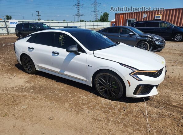 KNAG44J87T5397872 2026 KIA K5 White Передня права чверть