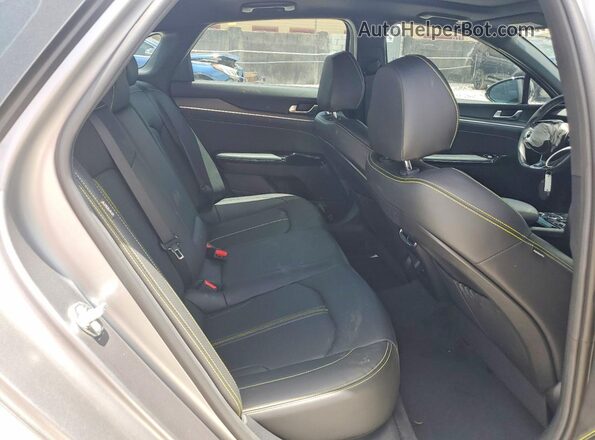 KNAG44J8XS5341245 2025 KIA K5 Silver Вид задніх сидінь