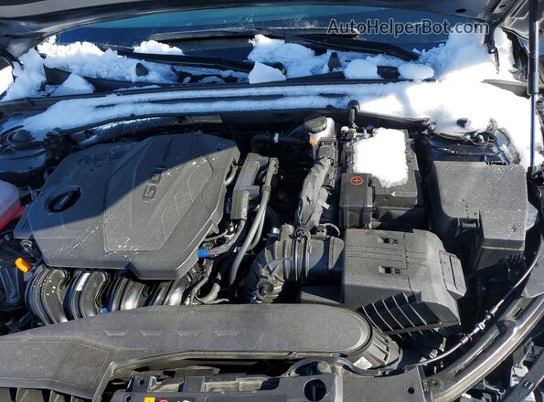 KNAG64J70S5286015 2025 KIA K5 Black Вид задньої частини салону