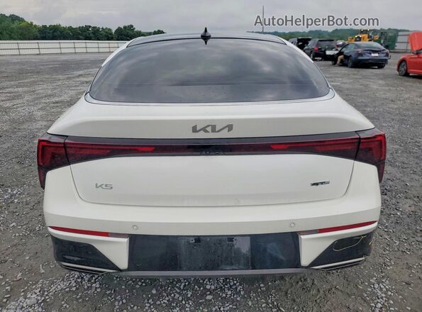 KNAG64J70T5429949 2026 KIA K5 White უკანა ხედი