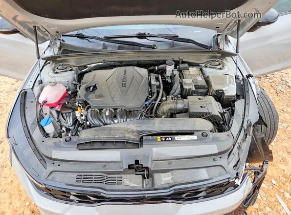 KNAG64J72S5311576 2025 KIA K5 Gray უკანა სალონის ხედი