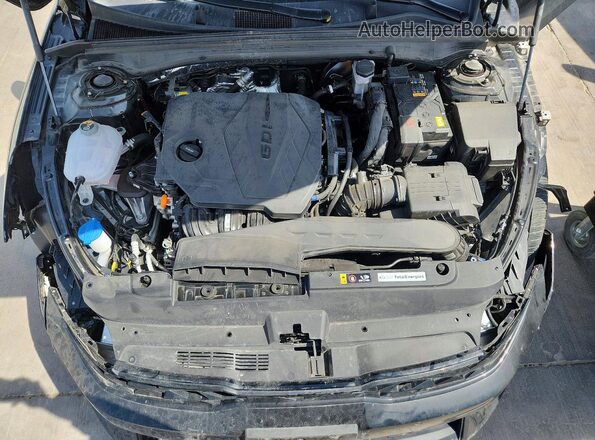 KNAG64J72T5407516 2026 KIA K5 Черный Вид задней части салона