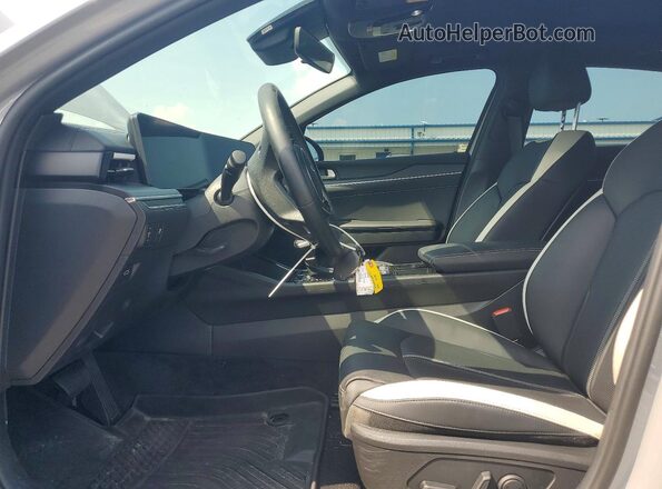 KNAG64J73S5299194 2025 KIA K5 Gray წინა სალონის ხედი