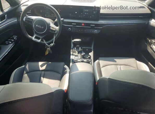 KNAG64J73S5299194 2025 KIA K5 Gray წინა პანელის ხედი