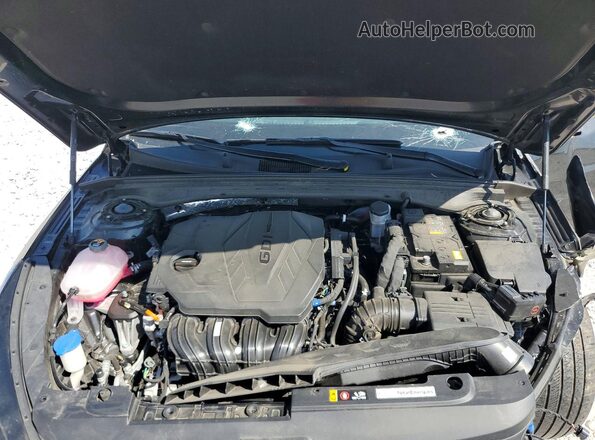 KNAG64J76T5418602 2026 KIA K5 Black Vista interior trasera