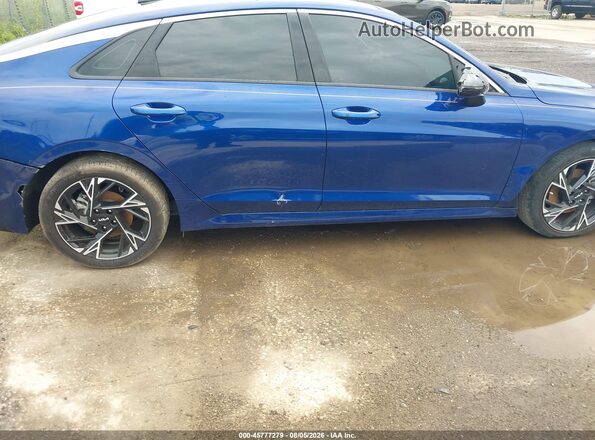 KNAG64J78S5286599 2025 KIA K5 Blue Widok wnętrza z tyłu