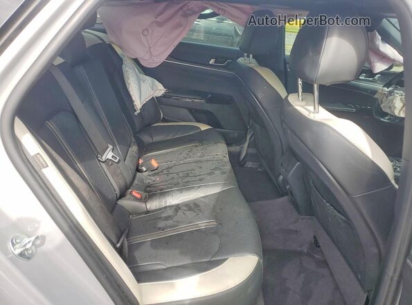 KNAG64J79S5283548 2025 KIA K5 Gray Հետևի նստատեղերի տեսք