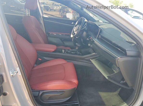 KNAG64J7XT5424659 2026 KIA K5 Gray Front interior view
