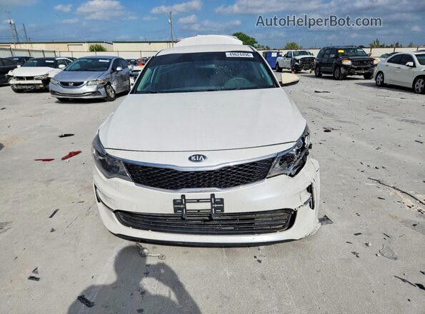KNAGT4L3XG5104329 2016 KIA OPTIMA White Widok z przodu