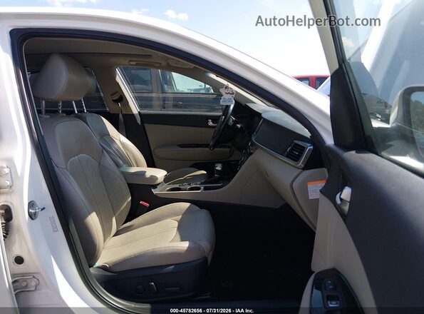KNAGU4LE3H5013788 2017 KIA OPTIMA HYBRID White Սալոնի դիմացի տեսք