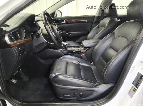 KNALC4J19H5082101 2017 KIA CADENZA White 