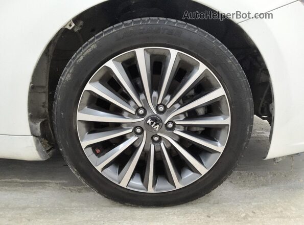 KNALC4J19H5082101 2017 KIA CADENZA White 