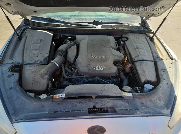 KNALU4D33G6031468 2016 KIA K900 Silver უკანა სალონის ხედი