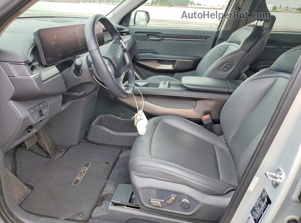 KNDAB5S18R6023375 2024 KIA EV9 Gray Widok wnętrza z przodu