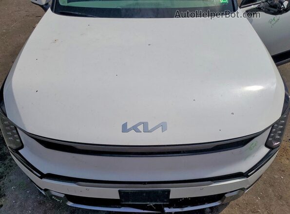 KNDADFS56R6028237 2024 KIA EV9 White ძრავის განყოფილების ხედი