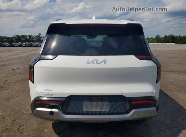 KNDADFS56R6028237 2024 KIA EV9 White უკანა ხედი
