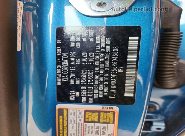 KNDADFS56R6046608 2024 KIA EV9 Blue Vista de la etiqueta del VIN