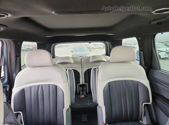 KNDAEFS58R6039950 2024 KIA EV9 Серый Вид задних сидений