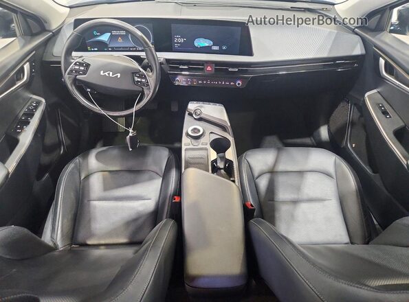 KNDC34LA3P5602808 2023 KIA EV6 Blue წინა პანელის ხედი