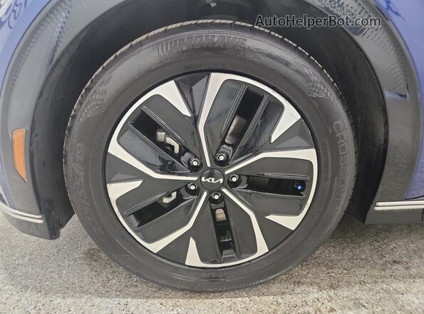 KNDC34LA3P5602808 2023 KIA EV6 Blue 
