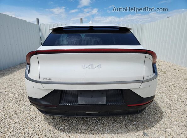 KNDC34LA7P5130175 2023 KIA EV6 White 