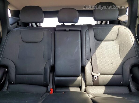 KNDC34LA7P5607168 2023 KIA EV6 Кремовый Вид задних сидений