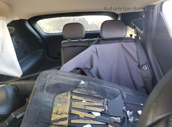 KNDC3DLC2N5042410 2022 KIA EV6 Silver Rear seats view