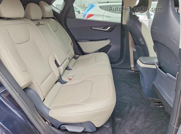 KNDC3DLC5N5030610 2022 KIA EV6 Blue Rear seats view