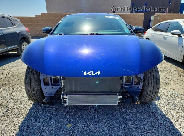 KNDC3DLCXR5618878 2024 KIA EV6 Blue Vista frontal
