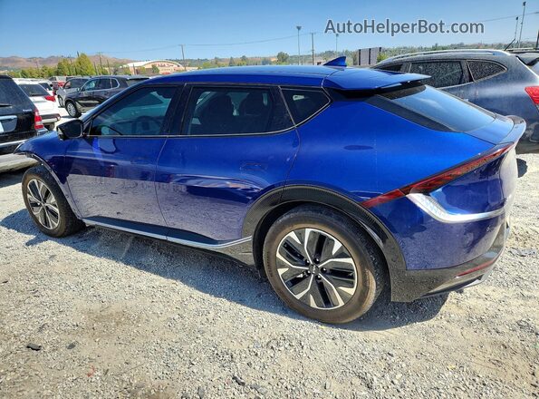 KNDC3DLCXR5618878 2024 KIA EV6 Blue Trasero izquierdo