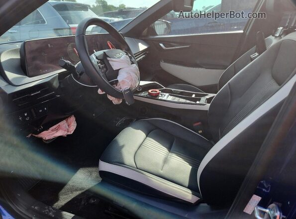 KNDC4DLC3P5101982 2023 KIA EV6 Blue Vista interior delantera