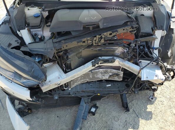 KNDC4DLC9R5224334 2024 KIA EV6 White Вид підкапотного простору