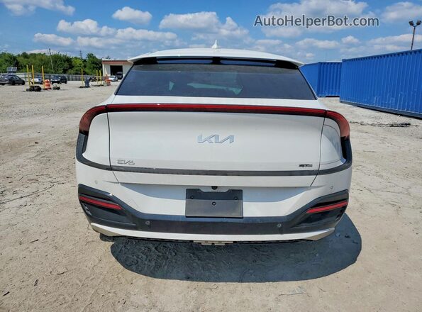 KNDC4DLC9R5224334 2024 KIA EV6 White Вид ззаду