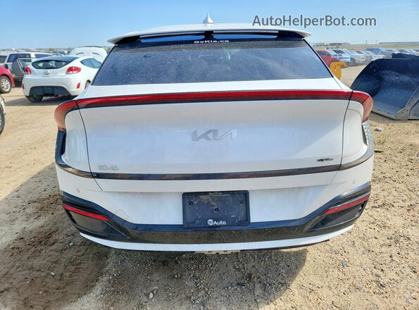 KNDC4DLCXR5168758 2024 KIA EV6 Белый Вид сзади