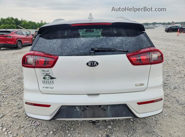 KNDCB3LC0K5243702 2019 KIA NIRO White Вид ззаду