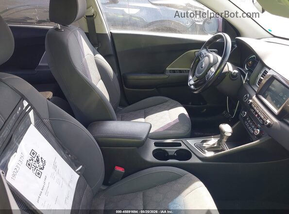 KNDCB3LC0K5259804 2019 KIA NIRO Синий Вид салона спереди