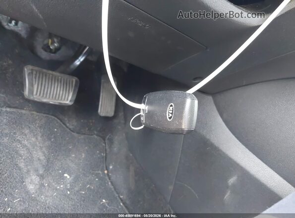KNDCB3LC0K5259804 2019 KIA NIRO Синий Вид панели приборов