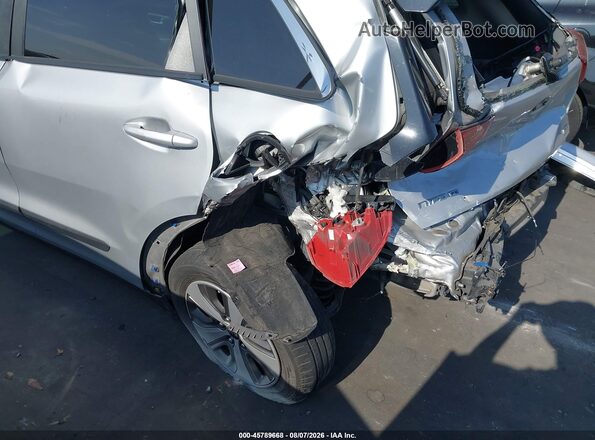 KNDCB3LC0L5395092 2020 KIA NIRO Silver 