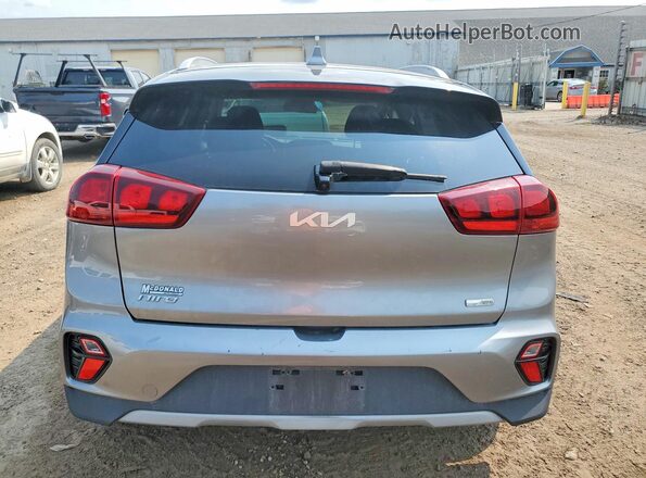 KNDCB3LC0N5524208 2022 KIA NIRO Silver Widok z tyłu