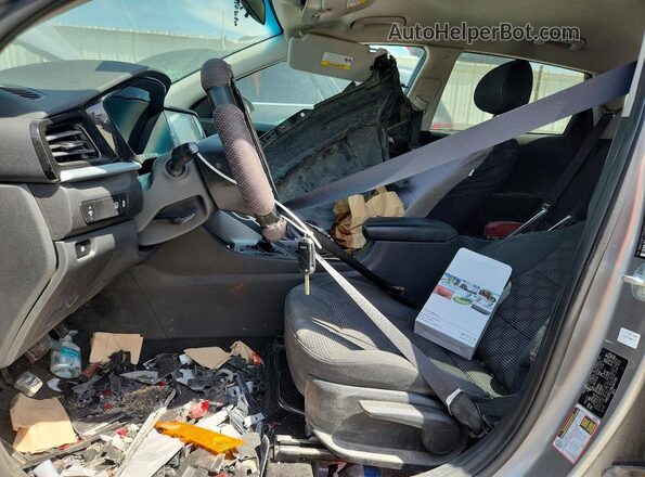 KNDCB3LC1N5541485 2022 KIA NIRO Gray Вид салону спереду