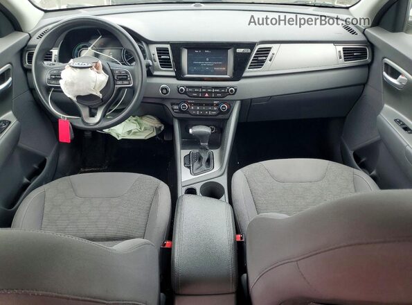 KNDCB3LC2J5156768 2018 KIA NIRO Белый Вид панели приборов