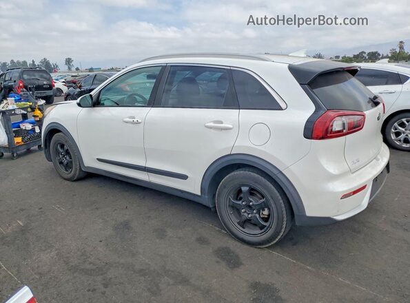 KNDCB3LC2J5156768 2018 KIA NIRO Белый Задняя левая четверть