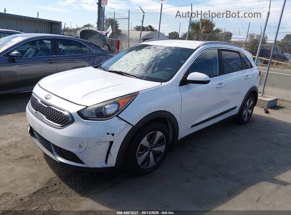 KNDCB3LC3H5051652 2017 KIA NIRO White Front left