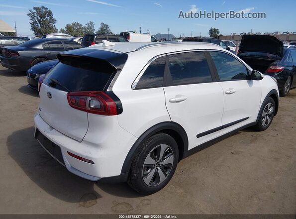 KNDCB3LC3H5051652 2017 KIA NIRO White Rear right