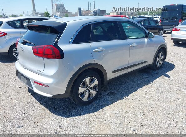 KNDCB3LC3K5299469 2019 KIA NIRO Silver Trasero derecho