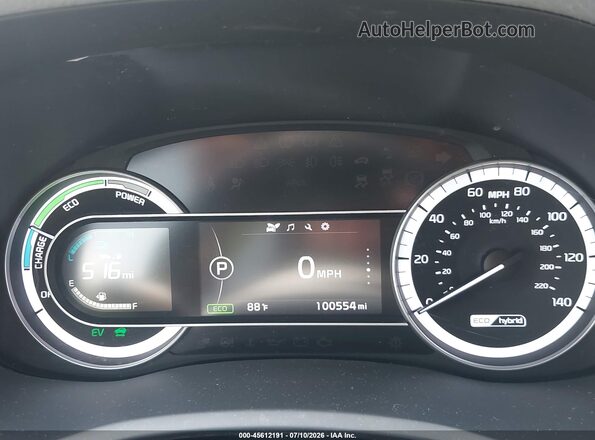 KNDCB3LC3K5299469 2019 KIA NIRO Silver 